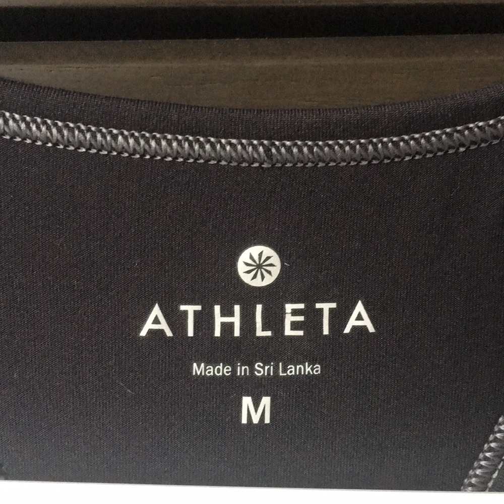 Athleta basic black tank - Picture 3 of 3